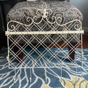 Jewelry rack